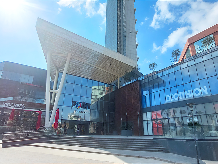 �ZM�R POINT BORNOVA'DA YEN� D�NEM BA�LADI!